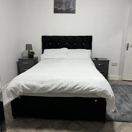 1 Bedroom Kitchen Flat Nottingham Exterior photo